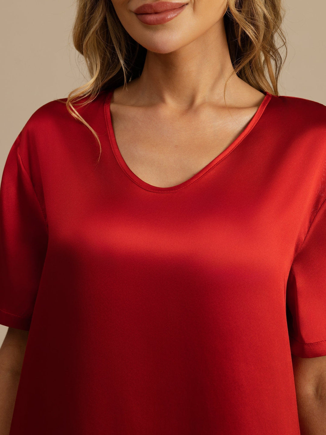 Women's Pure Silk Half Sleeve V-neck Short Nightdress