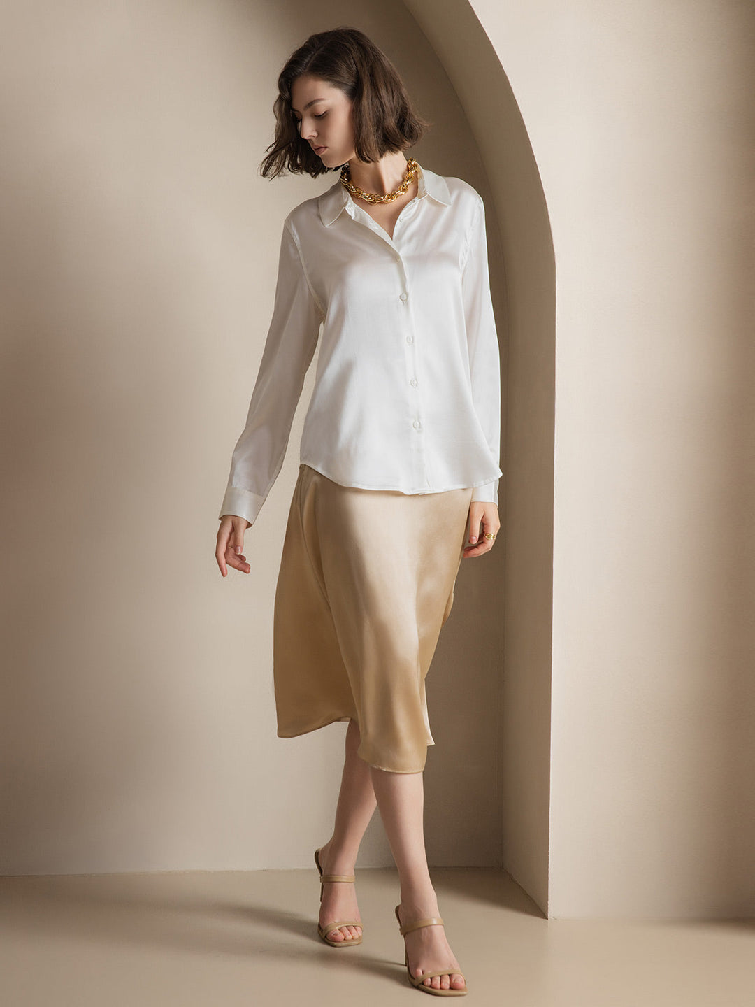 19Momme Silk Long Sleeve Lapel Collar Women's Shirt with Button Up Design