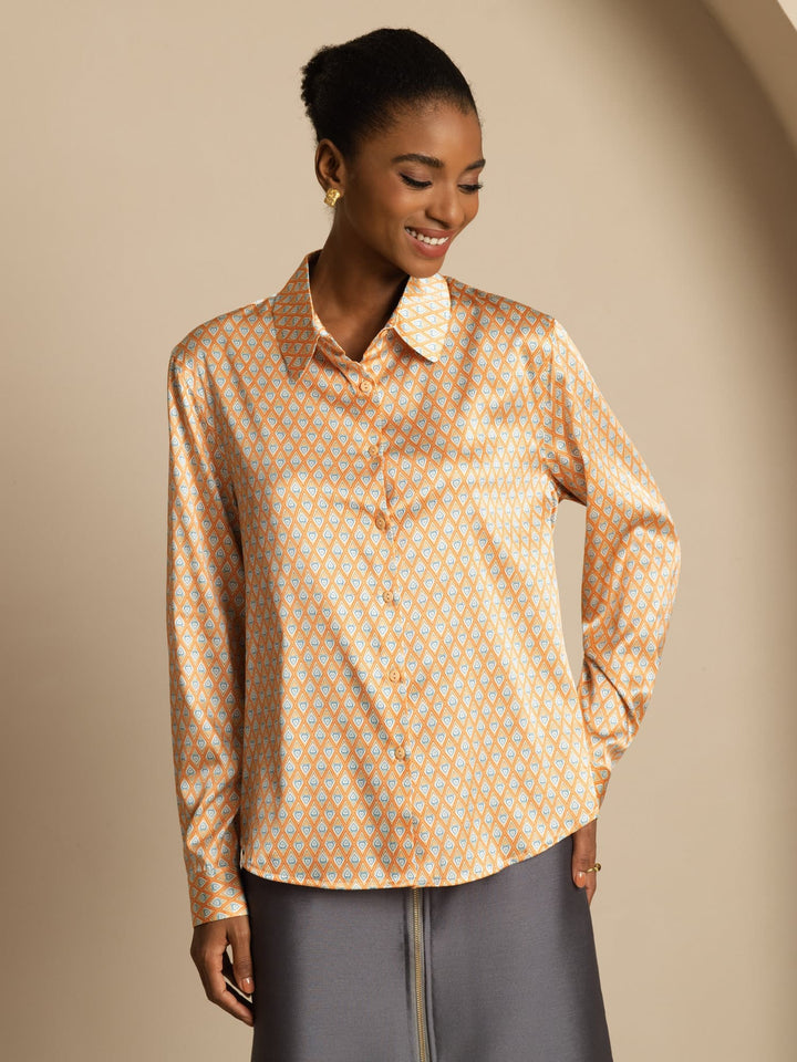 19Momme Silk Long Sleeve Lapel Collar Women's Shirt with Button Up Design