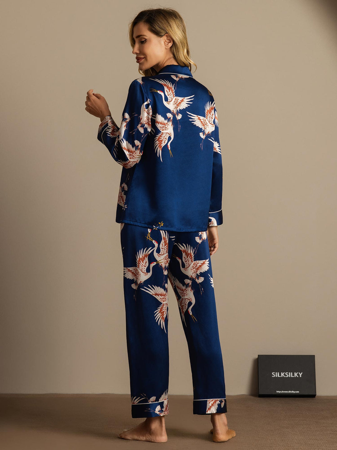 19Momme Women's Pure Silk Crane Print Long Sleeve Pyjamas Set