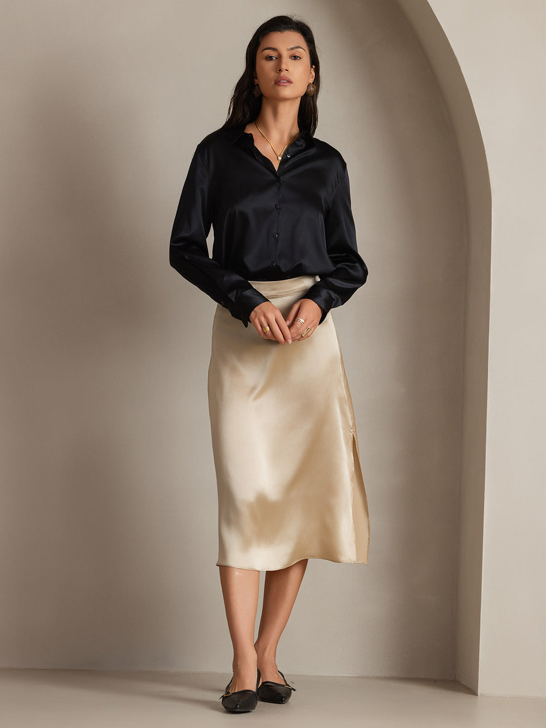 19Momme Silk Long Sleeve Lapel Collar Women's Shirt with Button Up Design