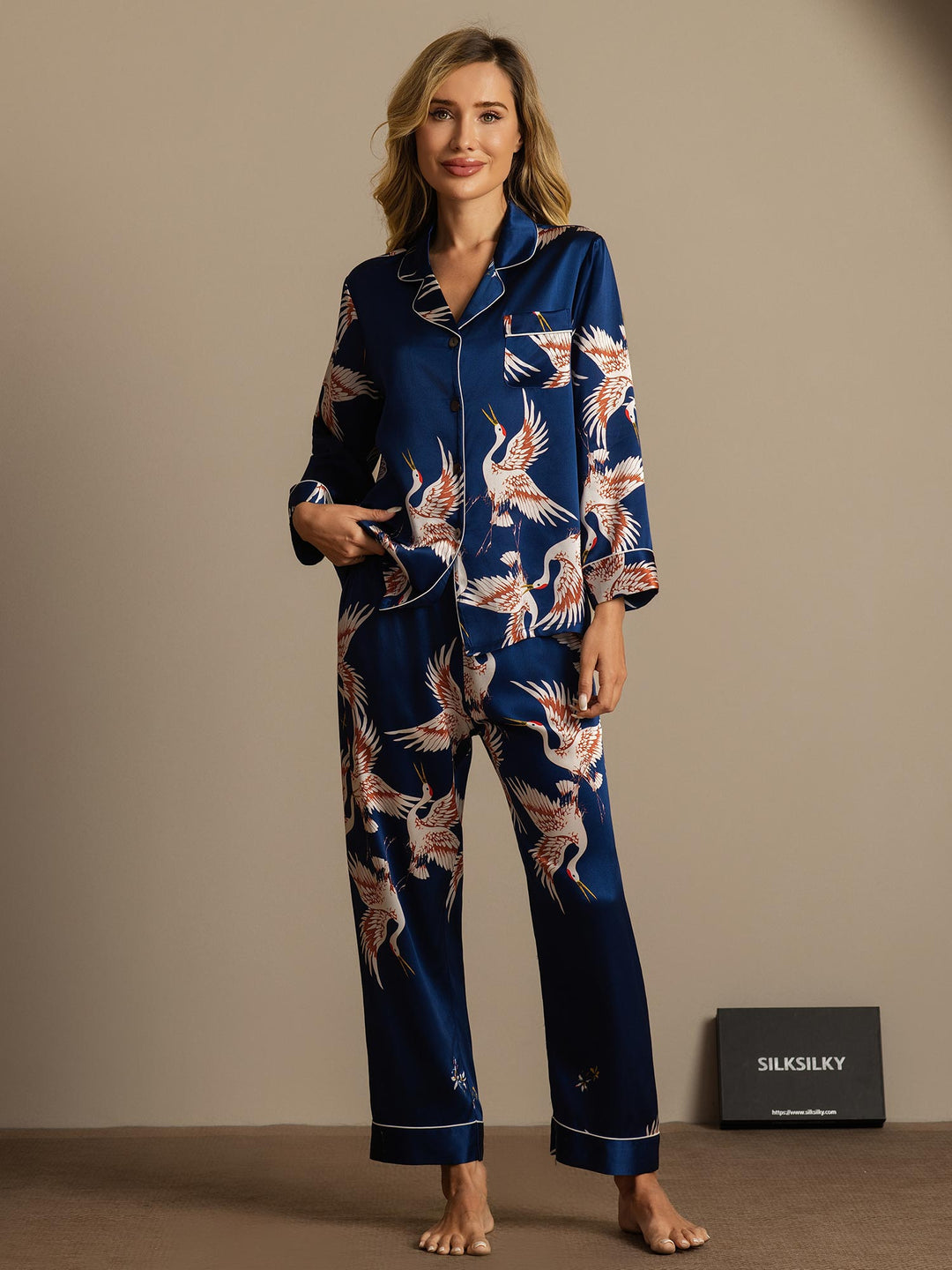 19Momme Pure Silk Crane Print Women's Long Sleeve Notch Collar Pyjamas Set