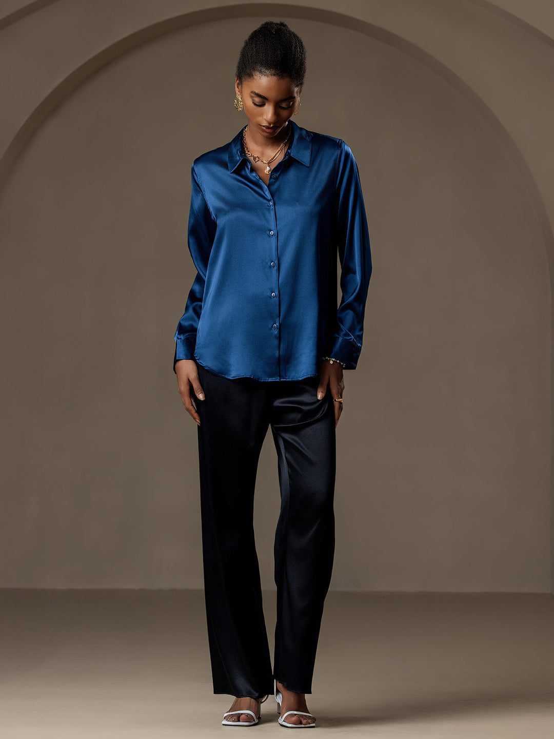 19Momme Silk Long Sleeve Lapel Collar Women's Shirt with Button Up Design