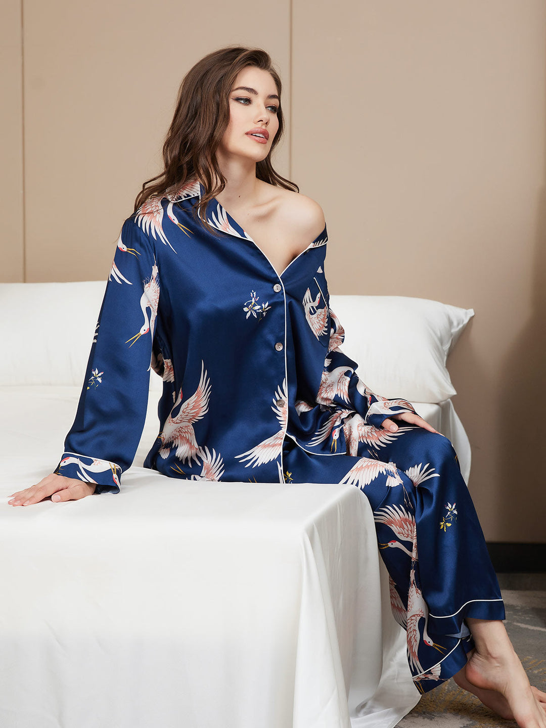 19Momme Women's Pure Silk Crane Print Long Sleeve Notch Collar Pyjamas Set