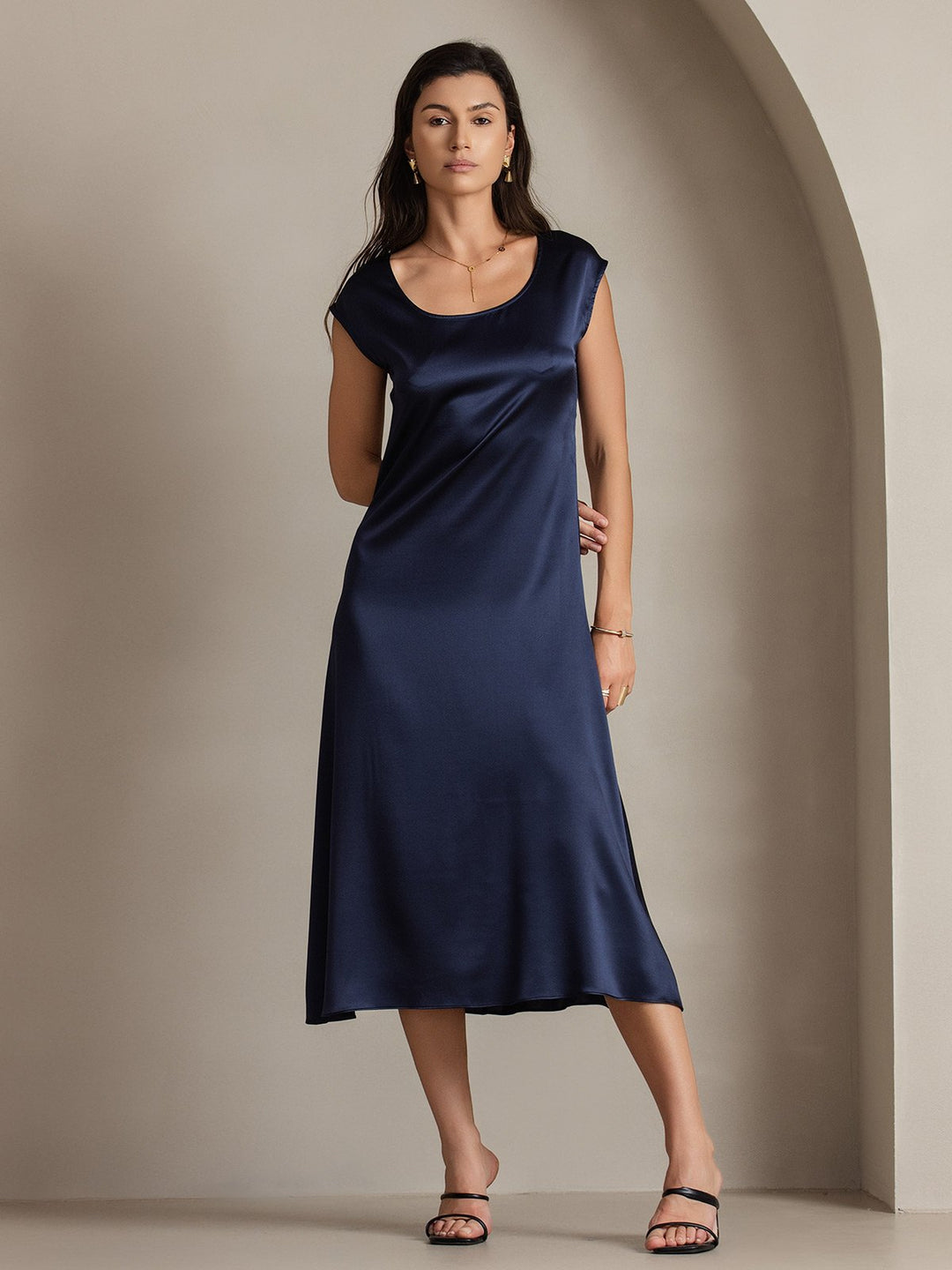 19Momme Silk Cap Sleeve Round Neck Midi Dress