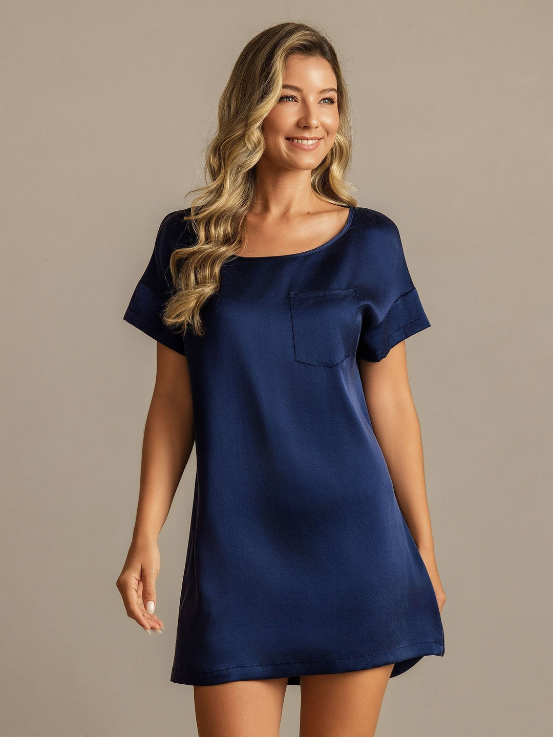 19Momme Washable Silk Short Sleeve Round Neck Short Nightdress