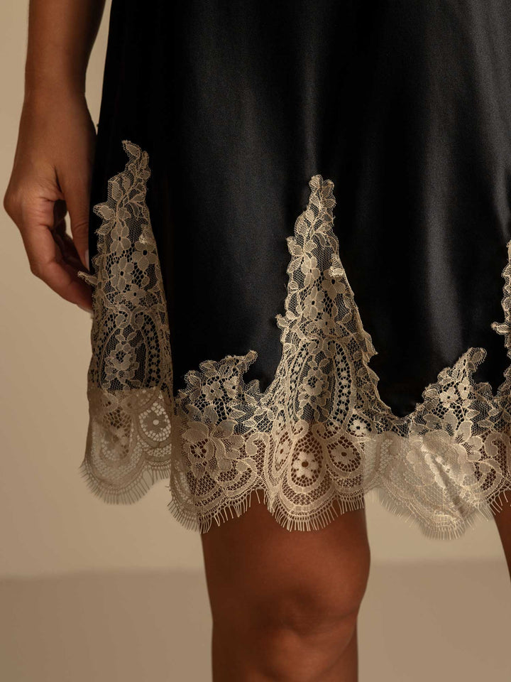 Pure Silk Spaghetti strap V-neck Short Nightdress
