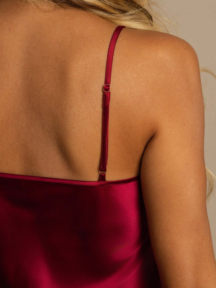 Pure Silk Spaghetti Strap V-neck Short Nightdress