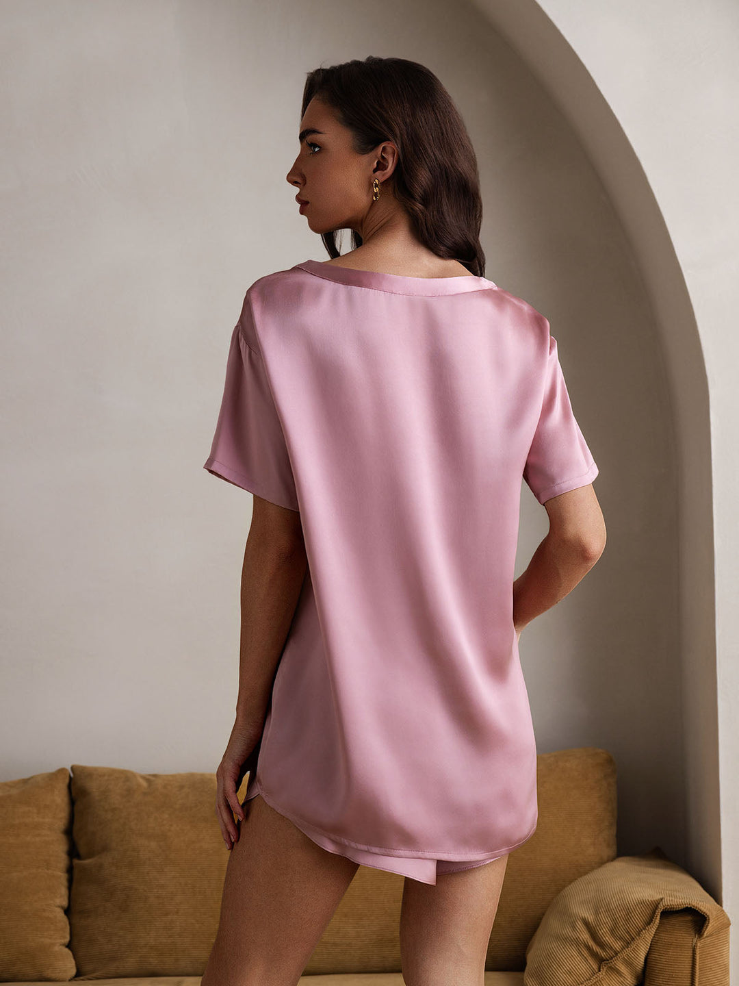 Women's Pure Silk Short Sleeve Round Neck Above the Knee Pyjamas Set