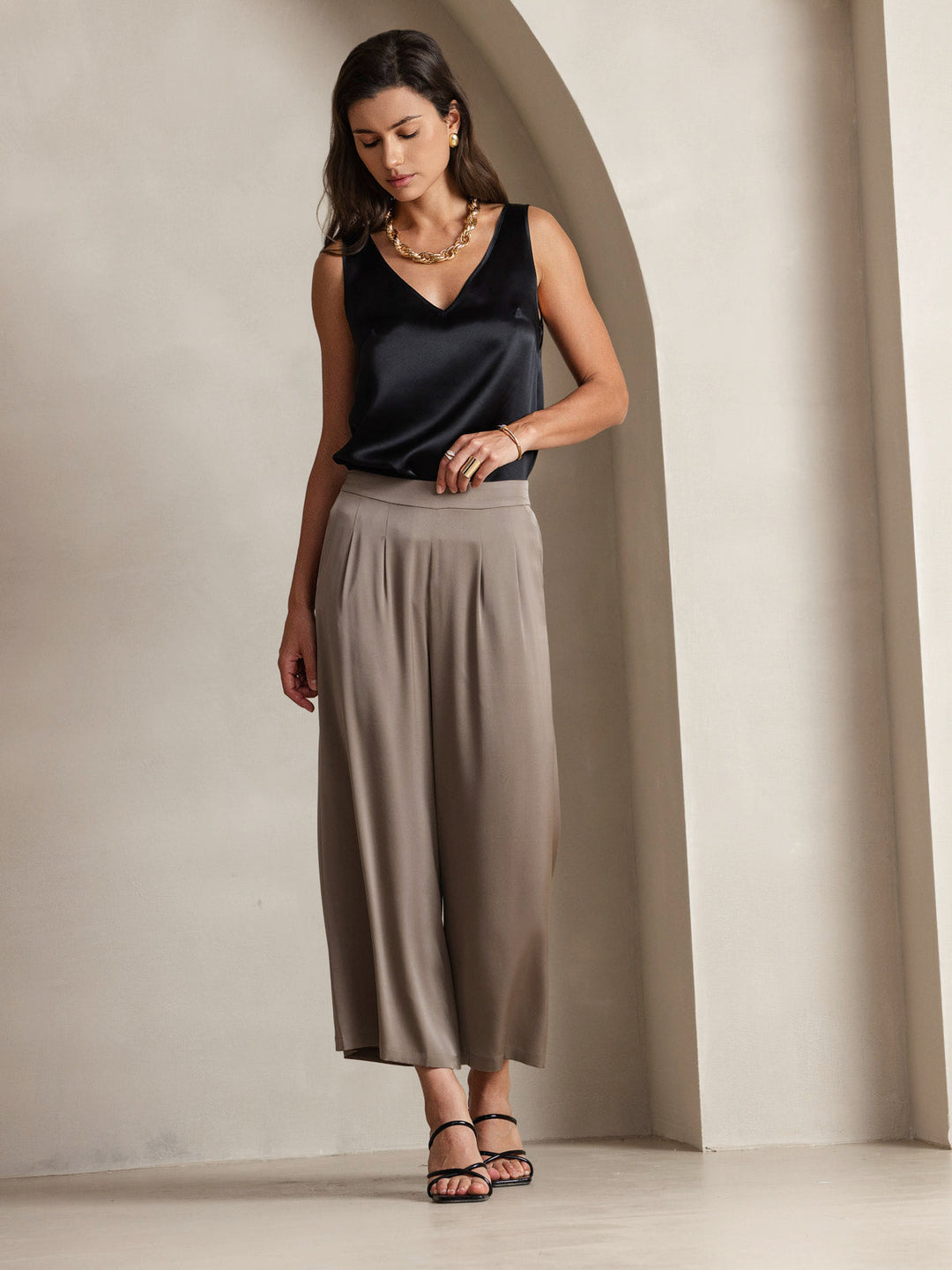 Clearance(Ships to UK Only) - Pure Silk Solid Color Wide Straps Camisole Top