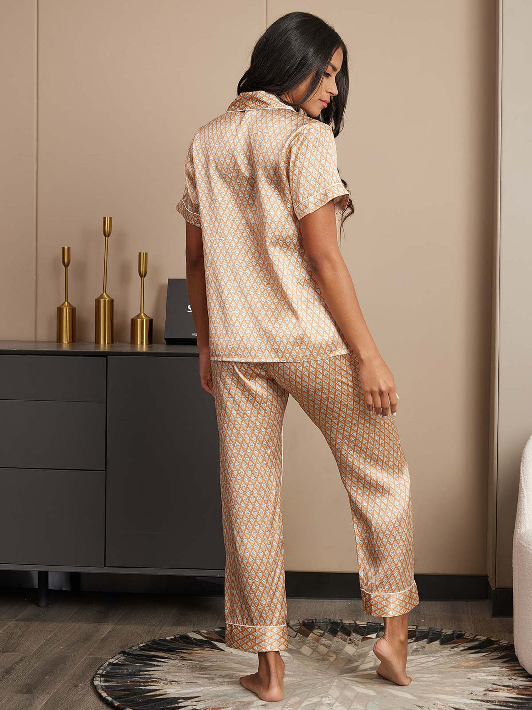 Pure Silk Geometric Print Short Sleeve Notch Collar Women's Pyjamas Set With Pants