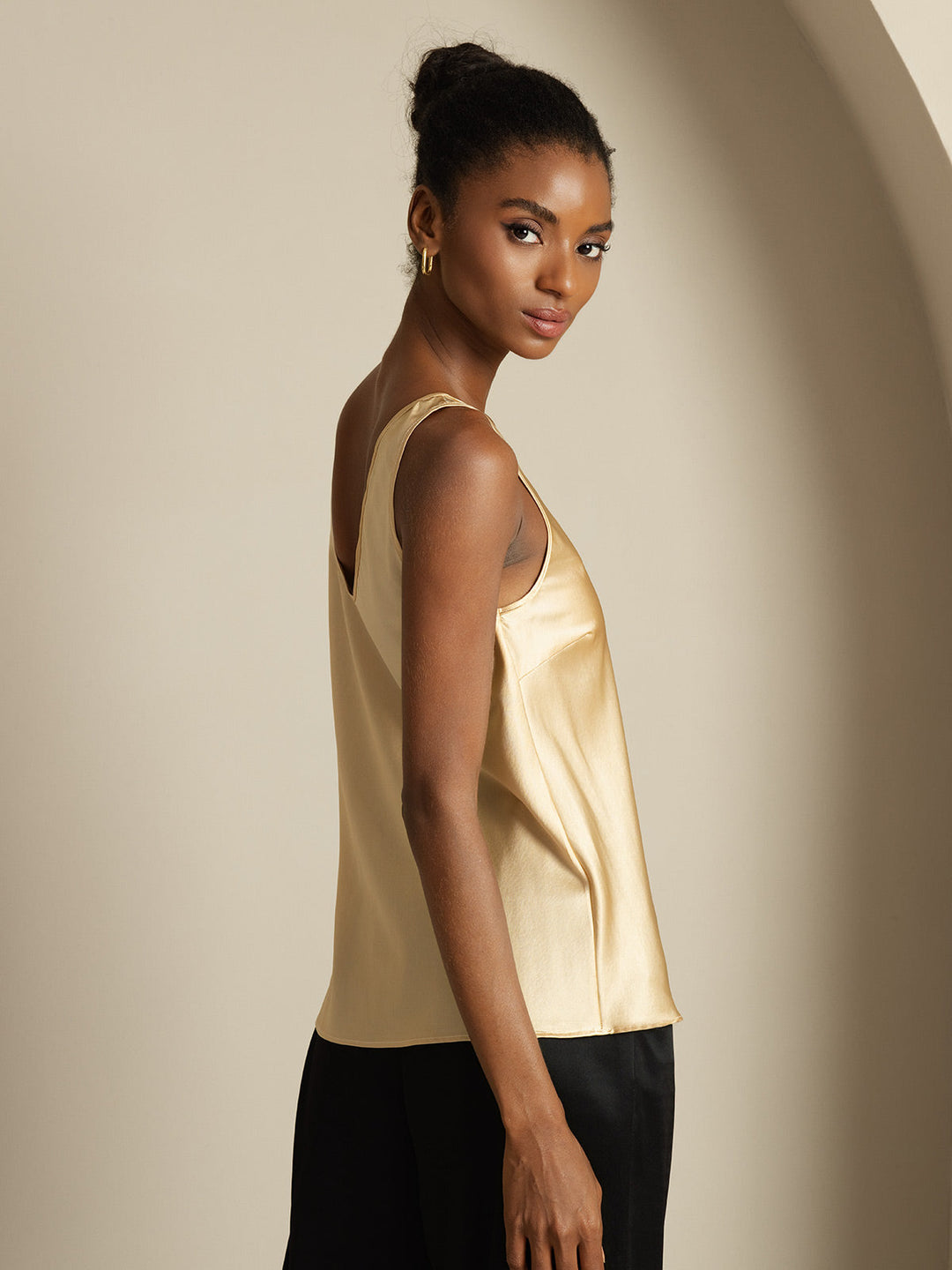 19Momme Silk Sleeveless V Neck Women's Tank Top with V Back Design