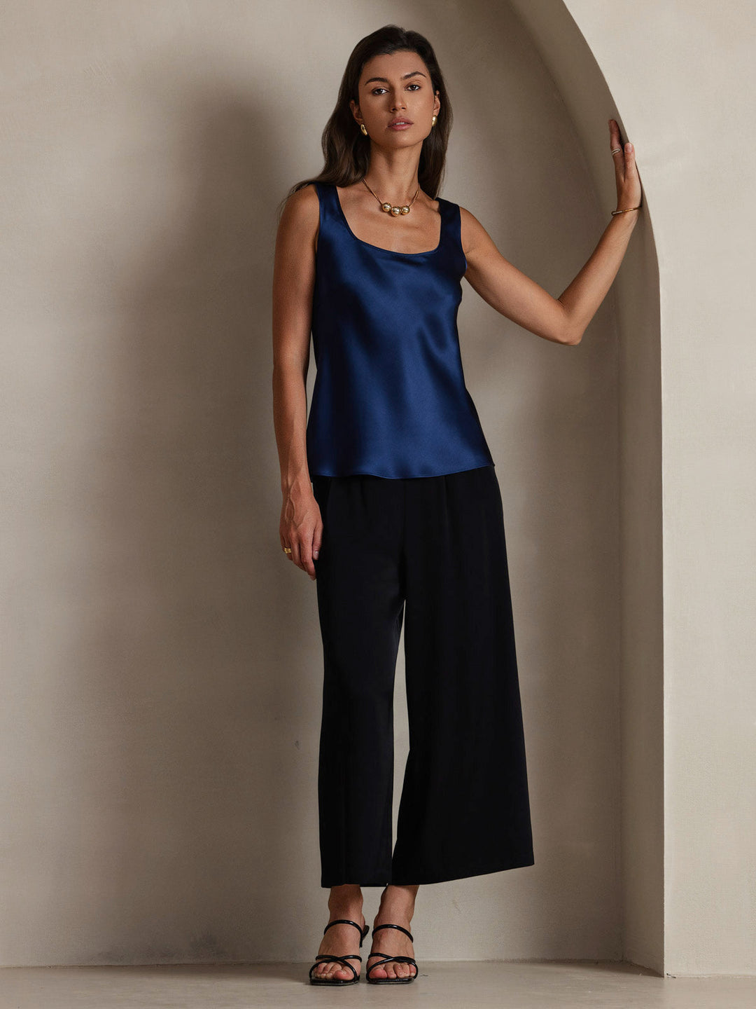 Clearance(Ships to UK Only) - 19Momme Silk Sleeveless U Neck Women's Tank Top