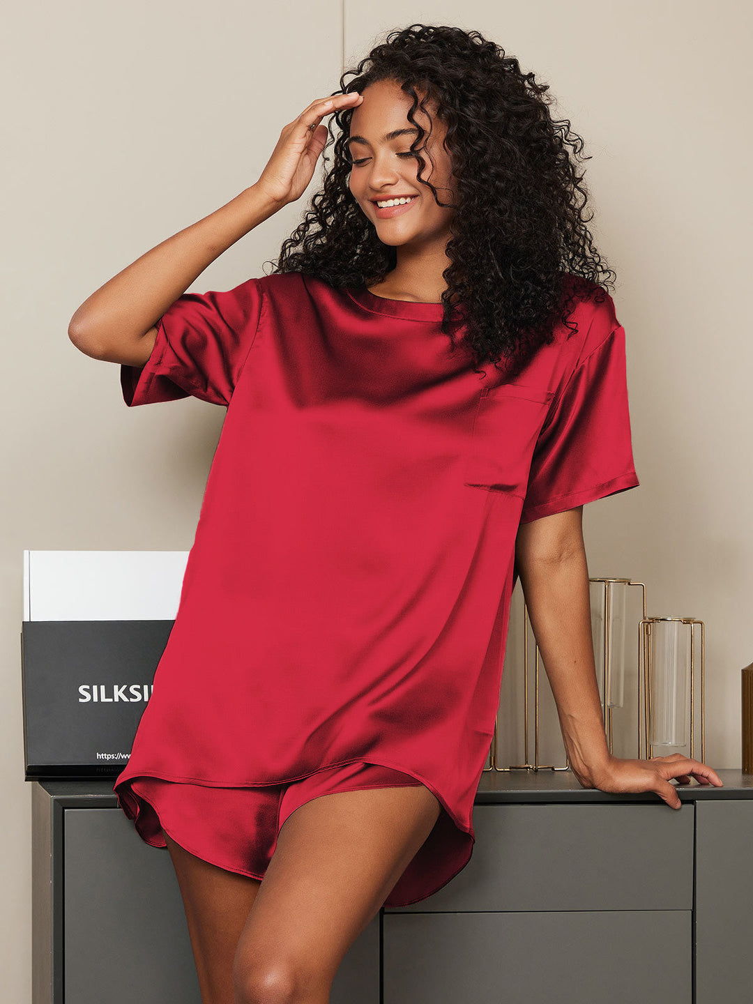 Pure Silk Short Sleeve Round Neck Women's Pyjamas Set