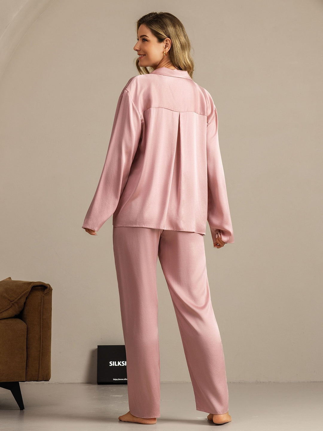 19Momme Washable Silk Long Sleeve Notch Collar Women's Pajamas Set