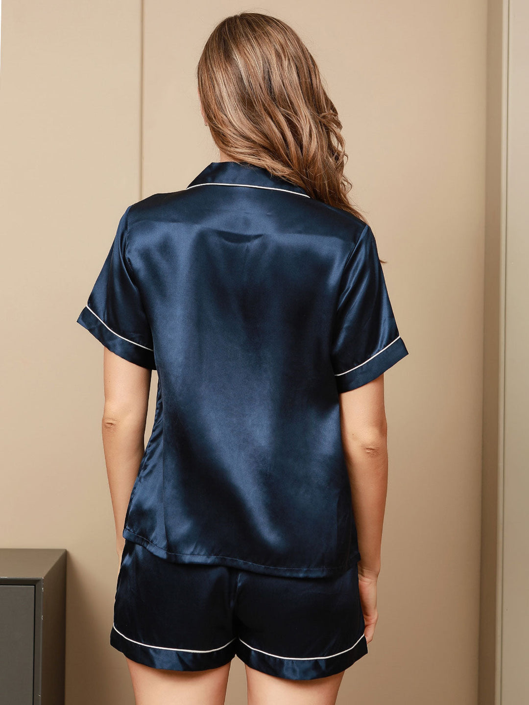Pure Silk Short Sleeve Notch Collar Above the Knee Women's Pyjamas Set